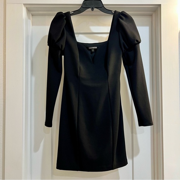 Express Bodycon Black Mini Dress with Long Capped Sleeves Size 2 - Picture 1 of 8